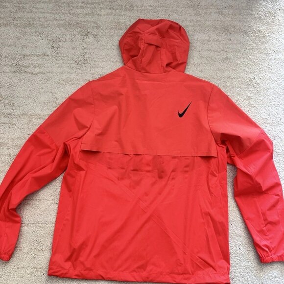 NWT Nike AeroSwift Storm-FIT Aerogami Running Jacket Crimson Sz Men's Large. Con - Picture 5 of 6